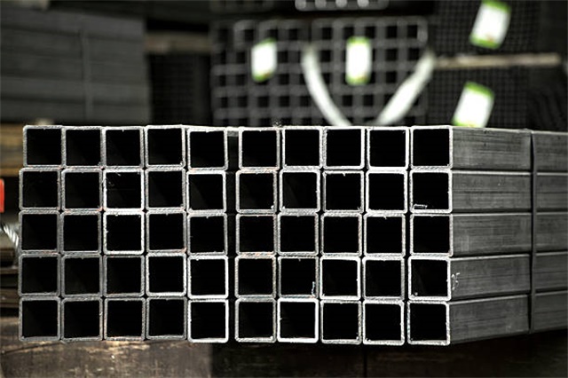 镇雄Q355B无缝方管促销价格